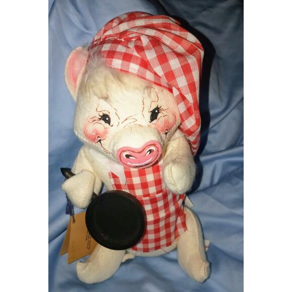 Annalee Dolls Chef Pig BBQ Chef 10” Frying Pan #2410-89 With Tag Vtg 1989
